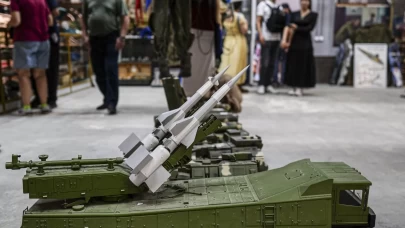 Moskova’daki “Mutlu Turna Balığı” antika mağazası ziyaretçilerini geçmişe götürüyor