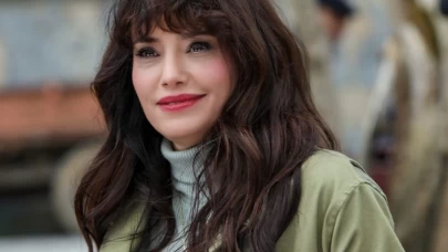 Yabancı Damat’ın Nazlı’sı Nehir Erdoğan, uzun aradan sonra Yaz Evi filmiyle geri döndü! Bu kez rolü izleyiciyi şaşkına çevirdi