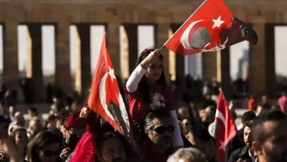 29 Ekim'de Anıtkabir’e ziyaretçi akını