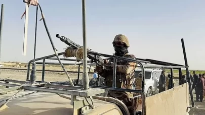 Pakistan ile Afganistan arasında 48 saatlik ateşkes