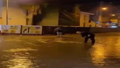 Hatay’da sağanak hayatı felç etti! Sokaklar göle döndü