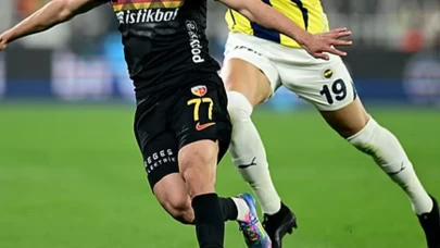 Fenerbahçe'nin Kayserispor maçı ilk 11'i belli oldu