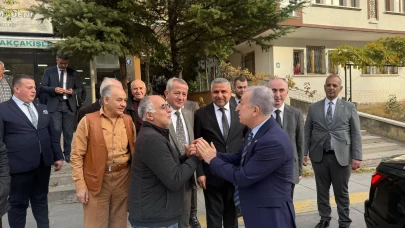 MHP'li Sadir Durmaz’dan Keçiören’de “Hayırlı Günler Komşum” ziyareti