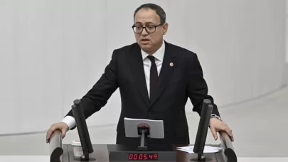 MHP’li Topsakal'dan Cengiz Aytmatov paylaşımı!