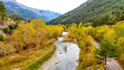 Belemedik Tabiat Parkı sonbaharın renklerine büründü