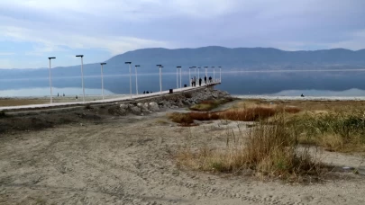 Türkiye’nin 7’nci büyük gölü alarm veriyor! Burdur Gölü 55 yılda 21 metre çekildi