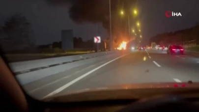 Eyüpsultan’da İETT otobüsü alev alev yandı!