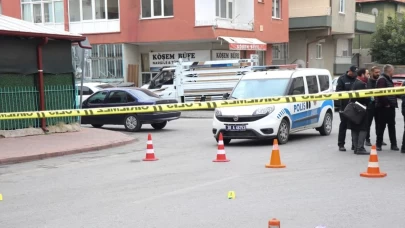 Husumetlisini vurmak isterken yanlış kişiyi vurdu