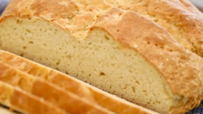 Ekmeğin mayalanmasını beklemenize gerek yok! İşin sırrı sadece bir şişe soda