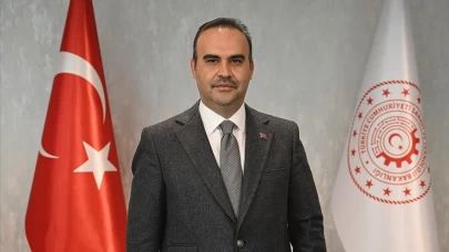 Sanayi ve Teknoloji Bakanı Mehmet Fatih Kacır: Teknoloji bizi bölmemeli, yapay zekayı insanlık yararına kullanmalıyız