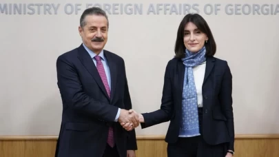 TBMM dostluk grubu heyetini Tiflis’te kabul etti