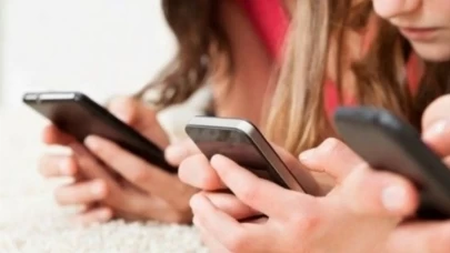 Avustralya’dan sosyal medyaya sert yasak: 16 yaş altı hesaplar kapatılacak