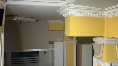 Kocaeli'de bir binanın kolonları çatladı: Aileler korkuyla evi tahliye etti