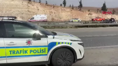 Gaziantep'de otomobil bariyerlere çarptı: 1 ölü, 4 yaralı