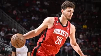 Alperen Şengün ile Rockets, Wizards'ı mağlup etti