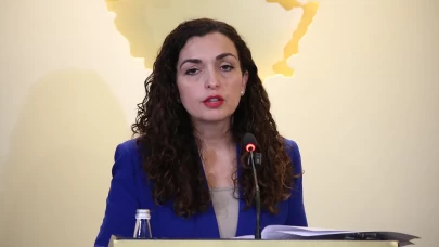 Kosova’da hükümet kurma görevi Konjufca’ya verildi