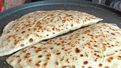 Tek hamurla üç ayrı gözleme