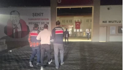 Kırşehir’de aranan terör şüphelisi jandarmadan kaçamadı