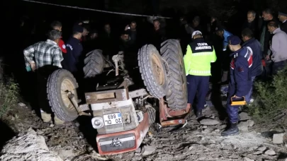 Traktör devrildi, yaşlı çift hayatını kaybetti