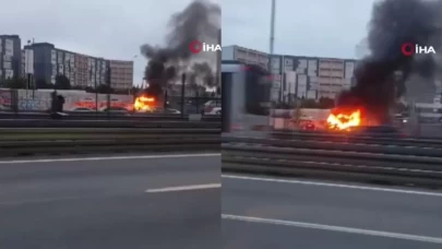 E5’te iş makinesi alev alev yandı! Trafik kilitlendi