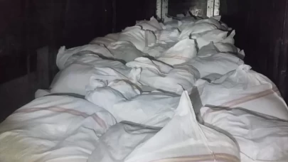 Adana'da tırda 10 ton kaçak tütün ele geçirildi