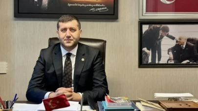 MHP’li Baki Ersoy müjdeyi verdi! "Hayırlı olsun Develim" notuyla paylaştı