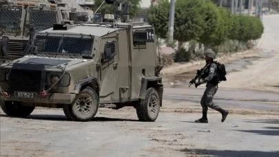 İsrail Ordusu Suriye’yi vurdu: Can kaybı var