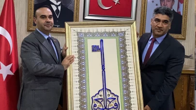 Bakan Kacır: Cumhurbaşkanımız Erdoğan’ın liderliğinde hep birlikte geleceğe yürüyeceğiz