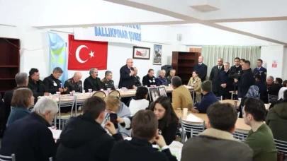 Bakan Yaşar Güler’den şehit pilot Cüneyt Kandemir’in ailesine taziye ziyareti