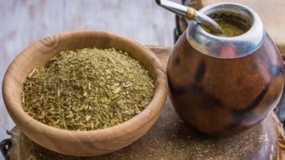 Kahvaltıdan önce bir bardak yeterli! Yerba Mate çayının faydaları şaşırtıyor