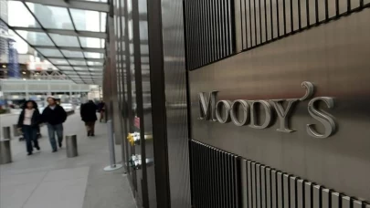 Moody’s İngiltere’nin kredi notunu teyit etti, İtalya’nın notu yükseldi