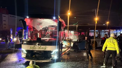 Çorlu’da yolcu ve halk otobüsü çarpıştı: 1’i bebek 9 yaralı