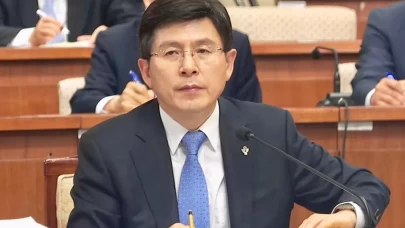 Güney Kore'nin eski lideri hakkında gözaltı kararı