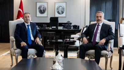 Bakan Fidan, Azerbaycan Özel Görevler Temsilcisi Halefov ile bir araya geldi