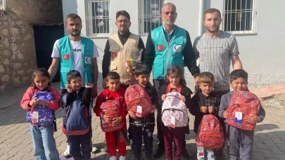 Cansuyu Derneği’nden Hasankeyf'e sıcak el: Öğrencilere kışlık ve kırtasiye desteği