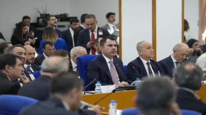 CHP'li vekil, Özgür Özel'in tam tersi ifadelerle hükümeti tebrik etti: Tepki vermiştik ama, bu bir başarı hikayesi!