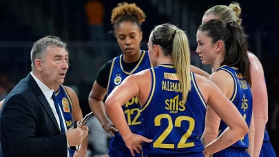 Fenerbahçe, Avrupa'da Olympiakos deplasmanında