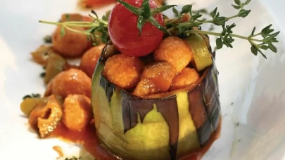 Yuvalak köfteyi deneyenler tarif peşinde koşuyor