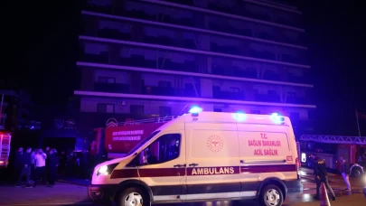 Hatay'da yangın çıkan binada 2 kişi hayatını kaybetti