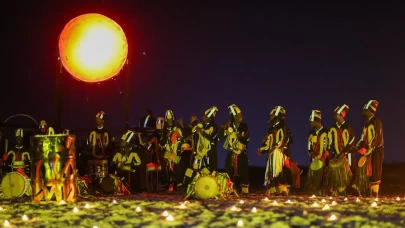 Senegal'de okyanus kenarında ateş gösterisi düzenlendi