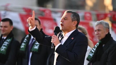 CHP Lideri Özgür Özel sosyal medyada dillere düştü! Vaadleriyle, altın hesabıyla, desteksiz atışlarıyla ciddiye alınmadı