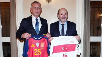 İspanya–Türkiye maçı öncesi resmi yemek düzenlendi