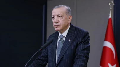 Erdoğan’dan CHP’ye sert eleştiri: “Biz üretiyoruz, onlar polemik ve siyasi hokkabazlık peşinde”