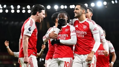 Arsenal, Kuzey Londra derbisinde Tottenham’ı devirdi