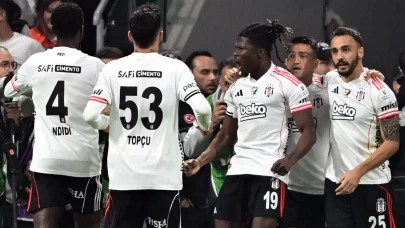 Beşiktaş'ın Antalyaspor maçı ilk 11'i belli oldu