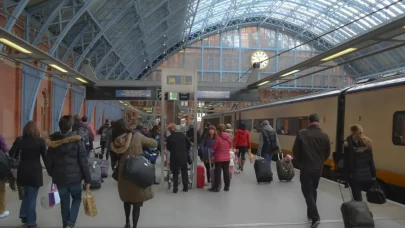 Paris’te panik! Bıçaklı saldırgan Montparnasse Garı’nda vuruldu