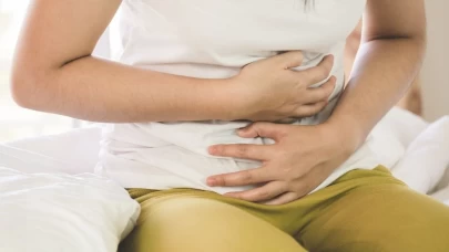 İshalde En Sık Yapılan Hata! Su Yerine Bu Doğal Karışımı Deneyin