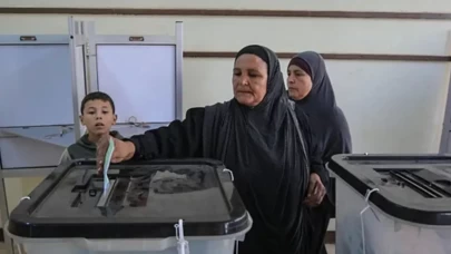 Mısır’da Temsilciler Meclisi seçimlerinde oy sayımı başladı
