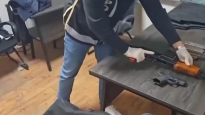 Bahçelievler’de suç örgütüne darbe: Cephanelik ele geçirildi, 8 şüpheli gözaltında