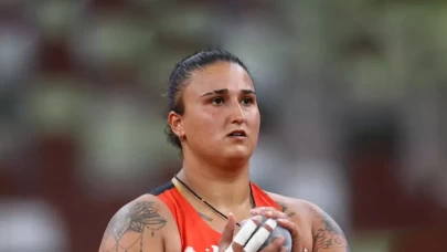 Emel Dereli'den Riyad'ta altın madalya